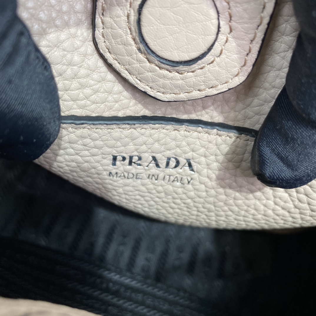 Prada Leather Shoulder Bag Handbag Tote Travertine 1BH191